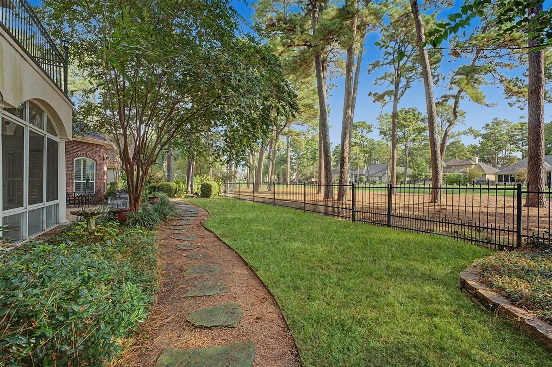 Photo of 1053 Bentwater Drive