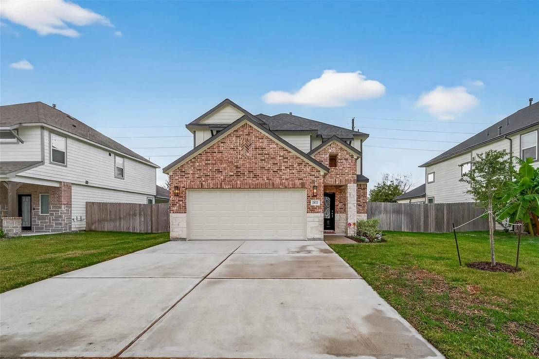 Photo of 2922 Valeria Drive