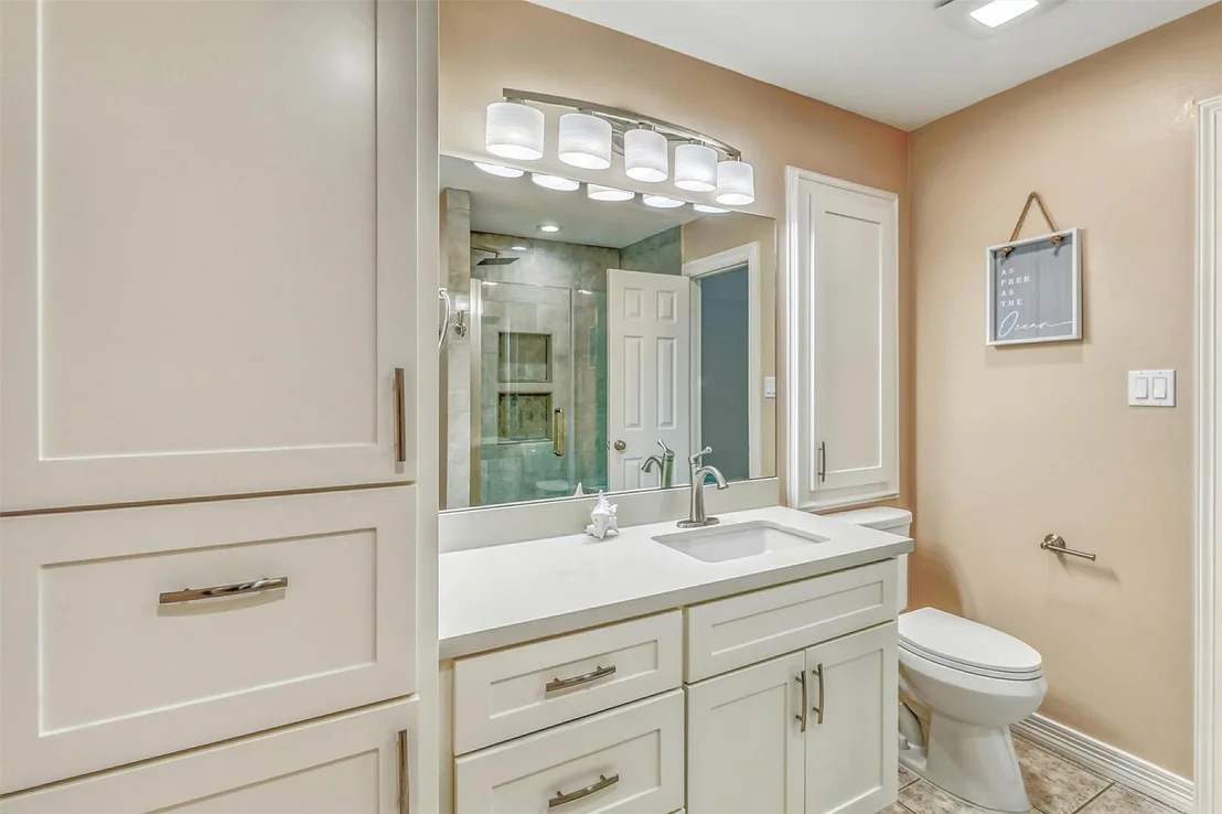 Photo of 24818 Lakebriar Drive