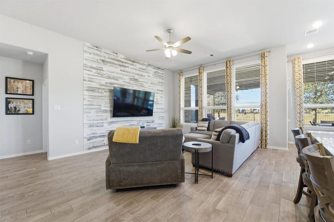 Photo of 7326 Evelyn Grove Drive