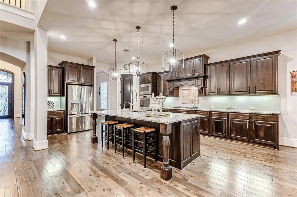 Photo of 30811 Shady Oak Drive