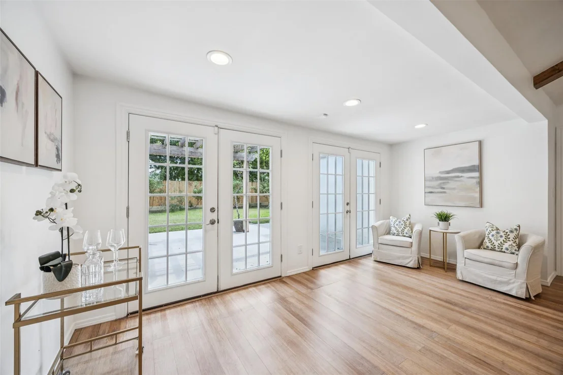 Photo of 1003 Blue Willow Drive