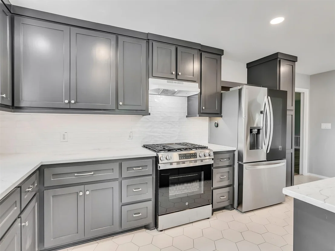 Photo of 28085 Morton Road