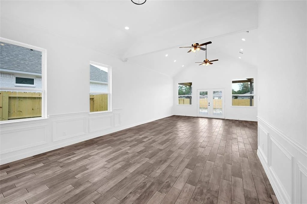 Photo of 214 Alder Loop