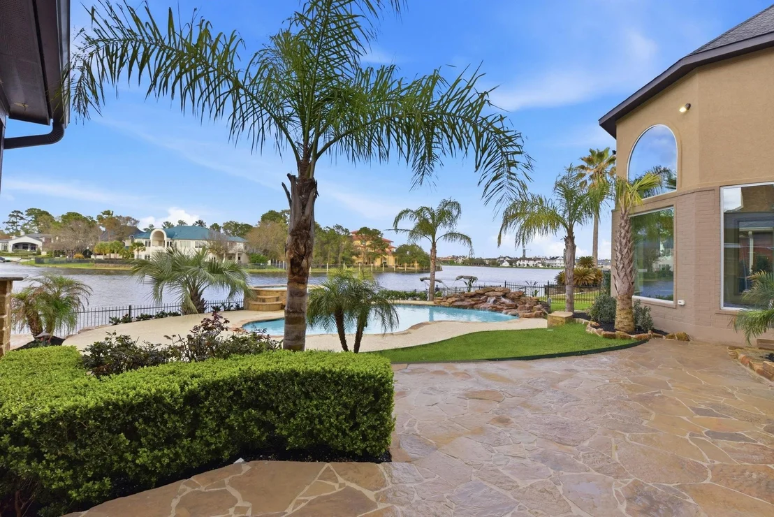 Photo of 27 Pleasure Cove Drive