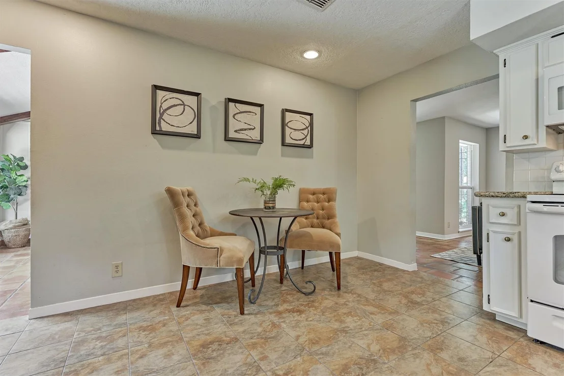 Photo of 6326 Craigway Road