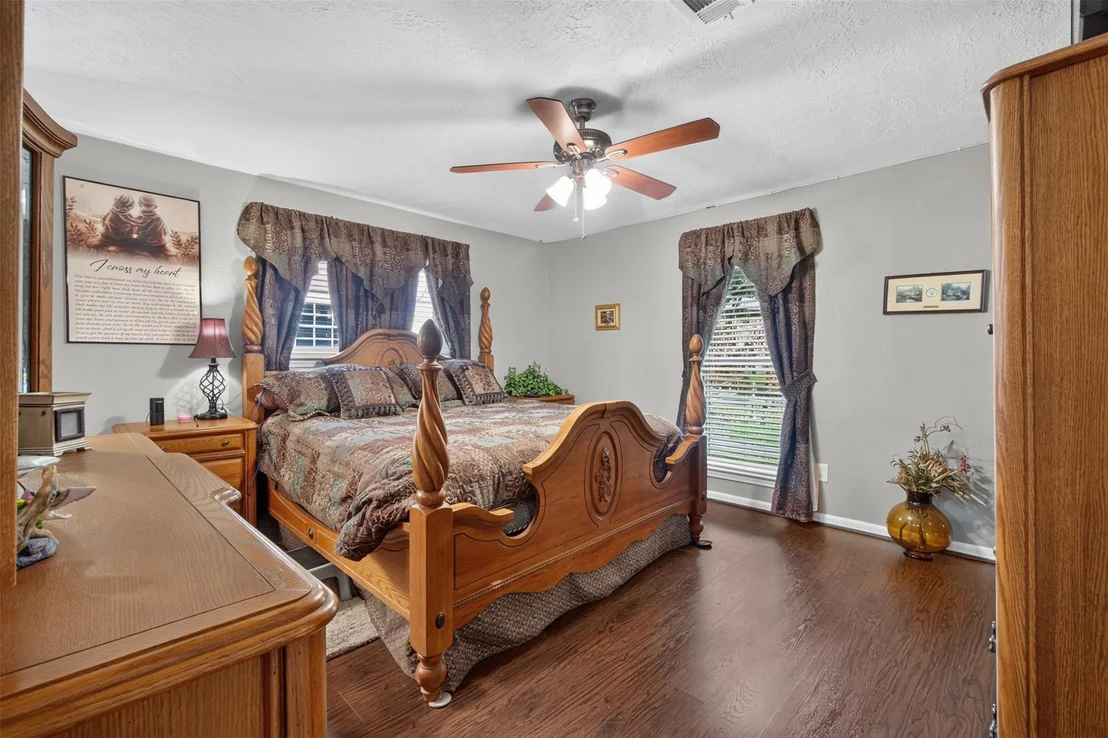 Photo of 165 Pecan Cove Lane