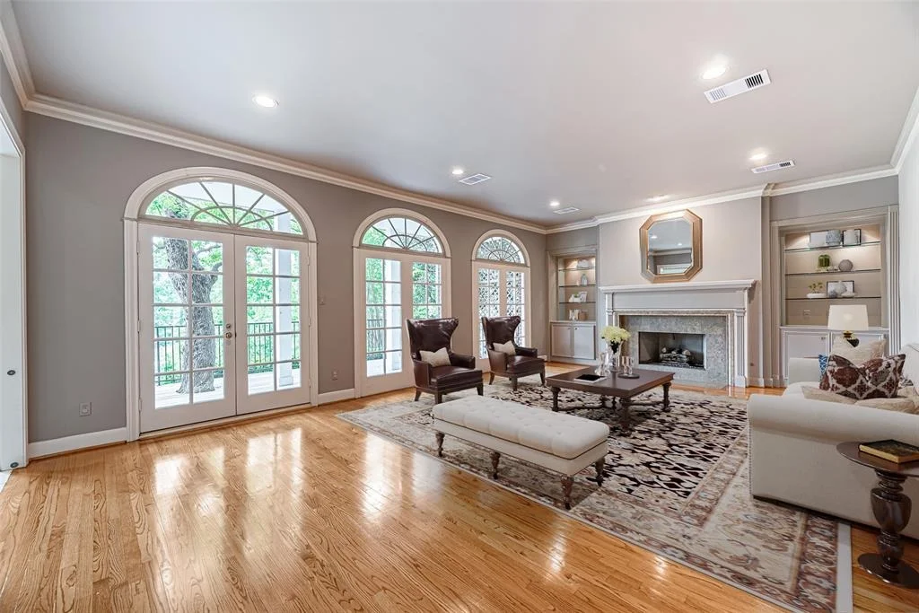 Photo of 27 Hudson Circle