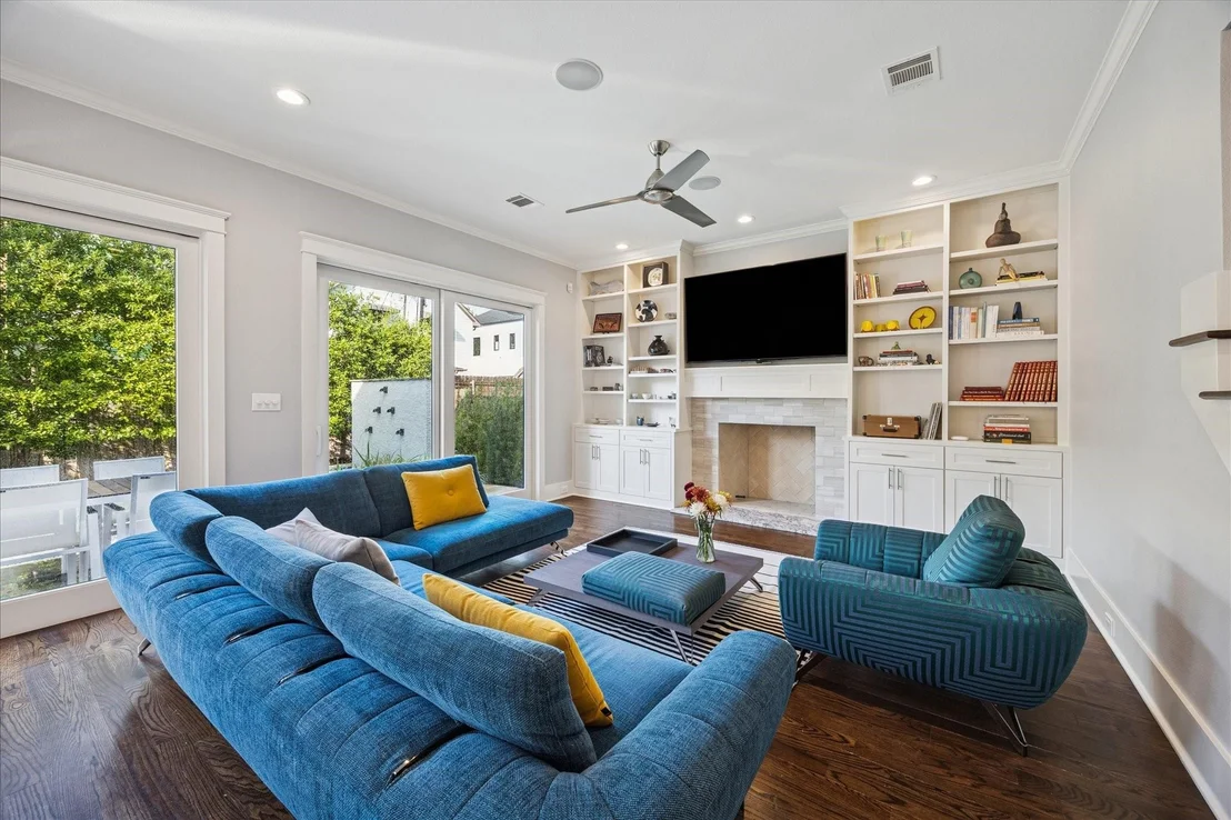 Photo of 3118 Plumb Street