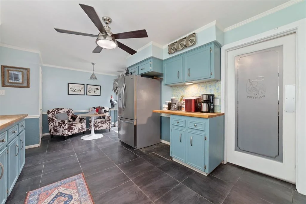 Photo of 6331 Portal Drive