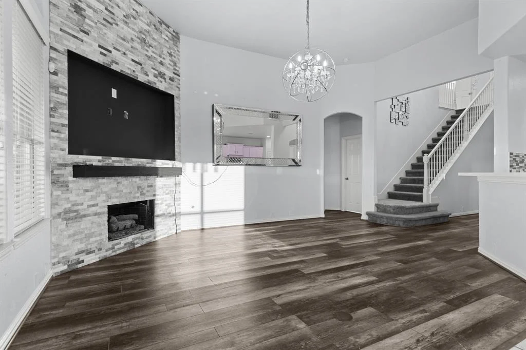 Photo of 19610 Sandal Grove