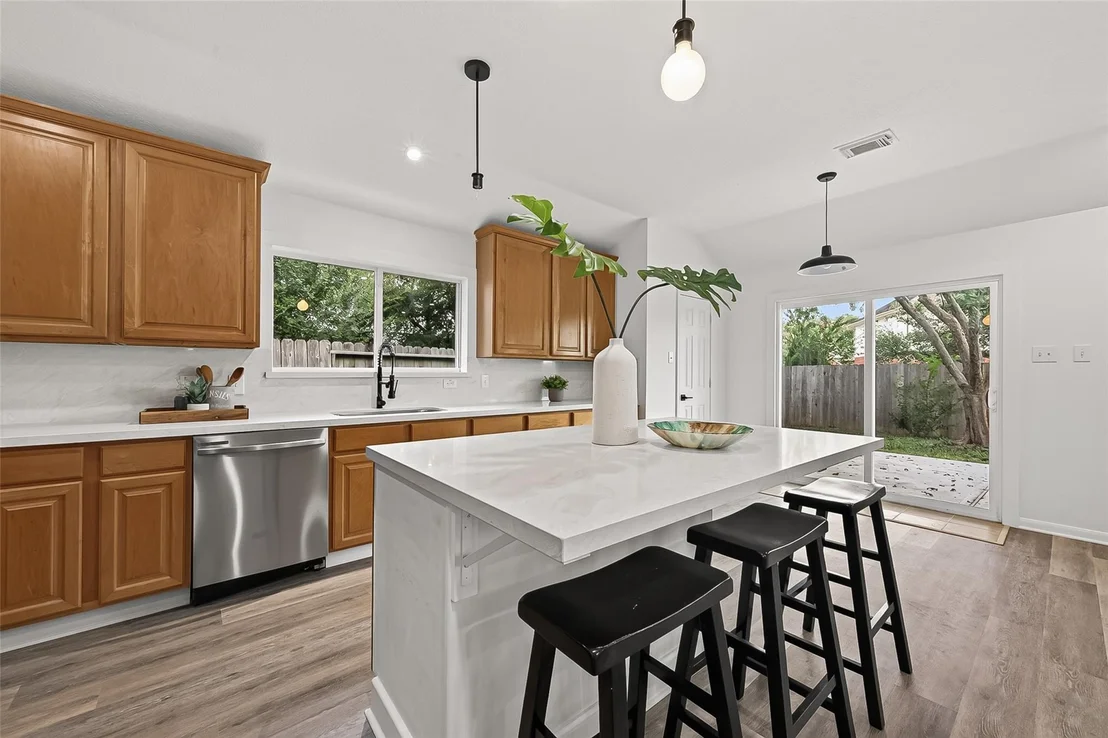 Photo of 5535 Gable Meadows Drive