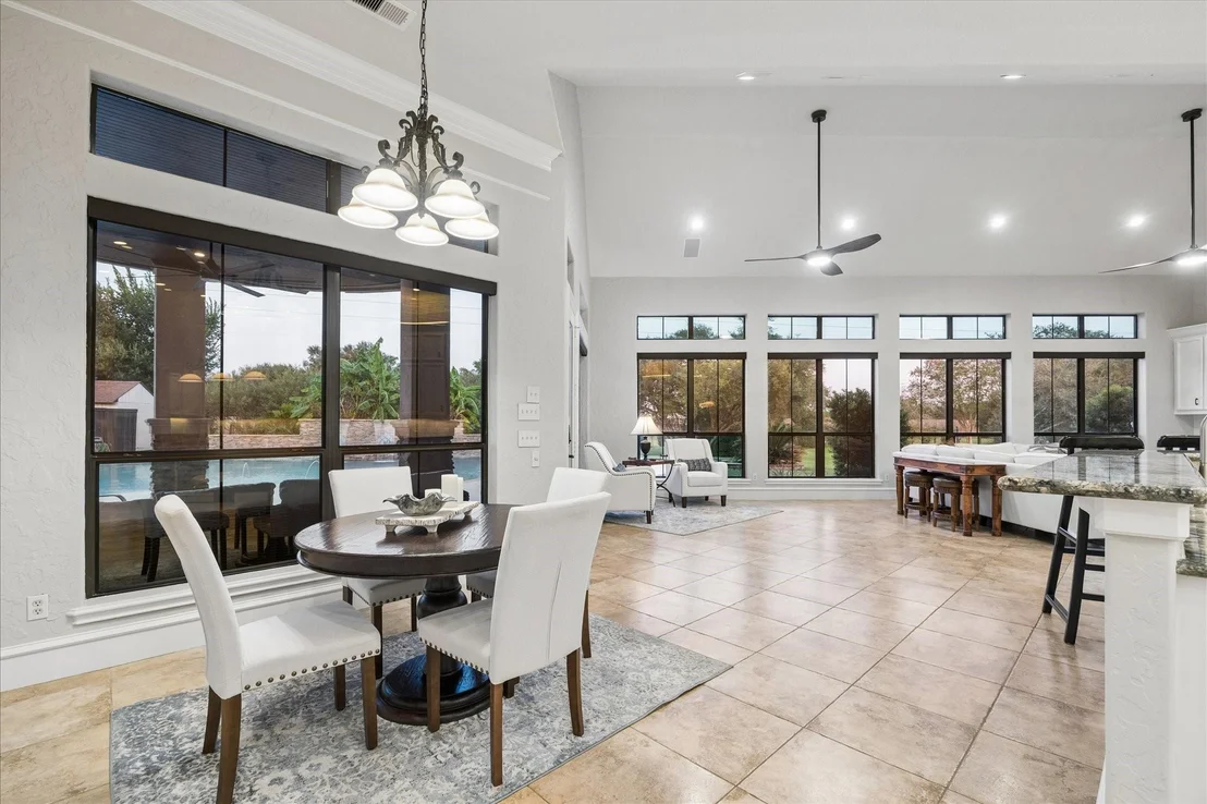 Photo of 6810 Anthonia Lane