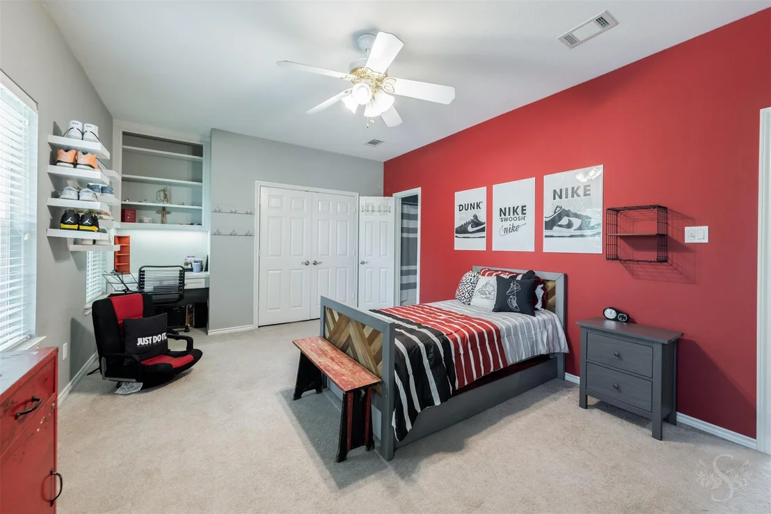Photo of 1107 Flagmore Drive