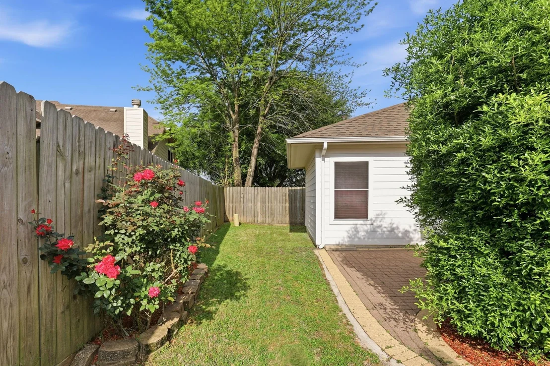 Photo of 3106 Red Rover Court