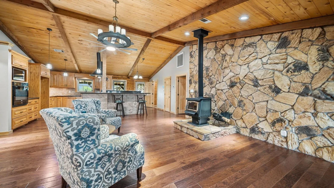 Photo of 16120 Brown Road