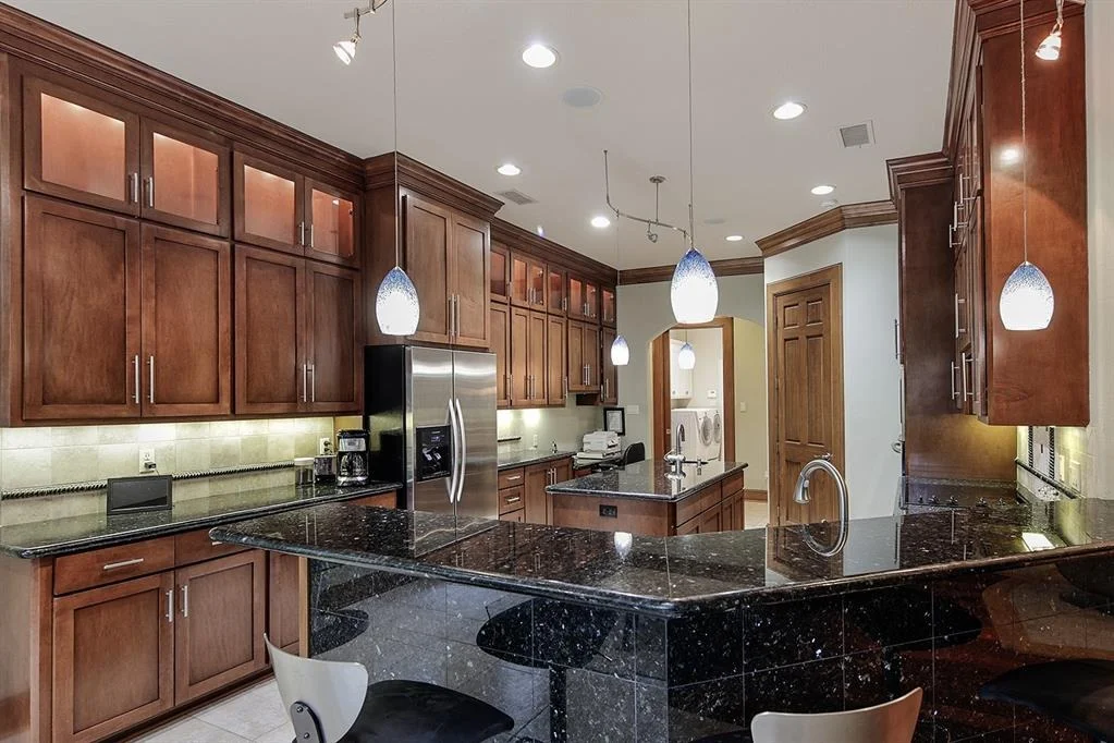 Photo of 11 Chestnut Hill Court