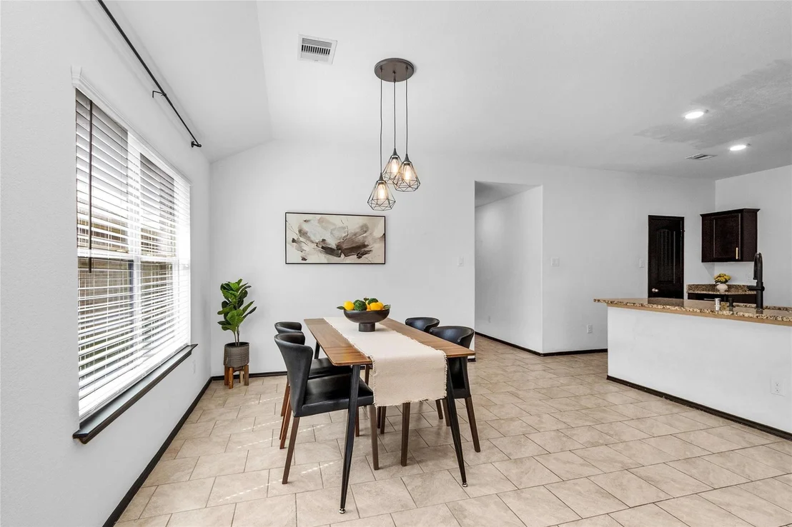 Photo of 23050 Ari Creek Way