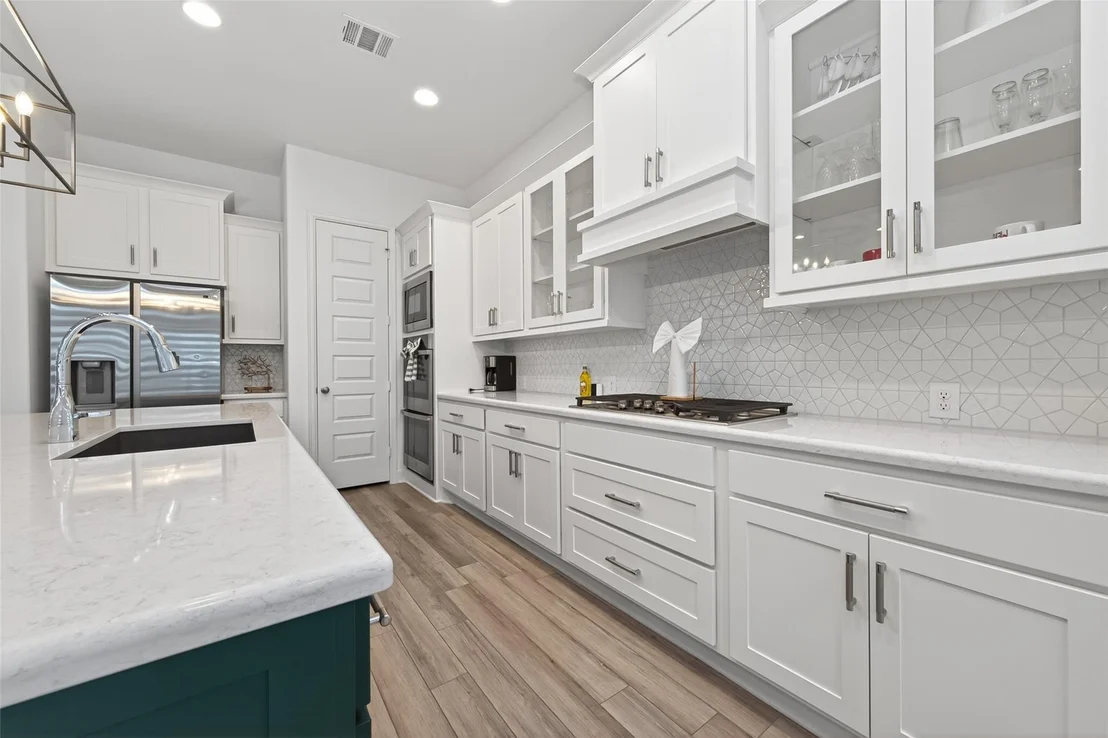 Photo of 10383 Bayou Oaks Drive