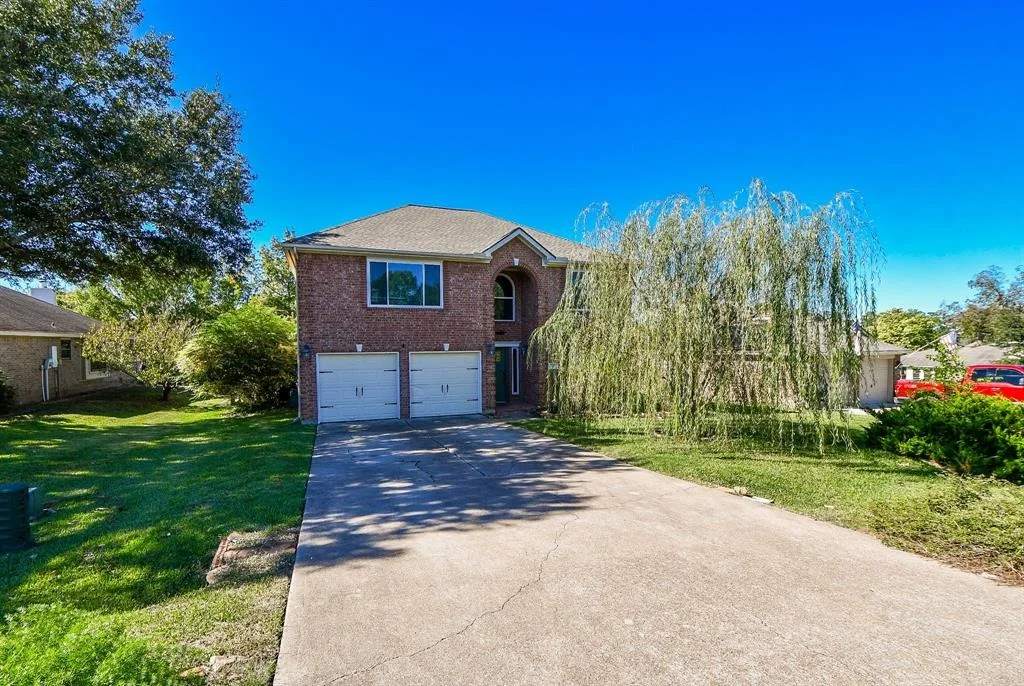 Photo of 323 Cape Conroe Drive