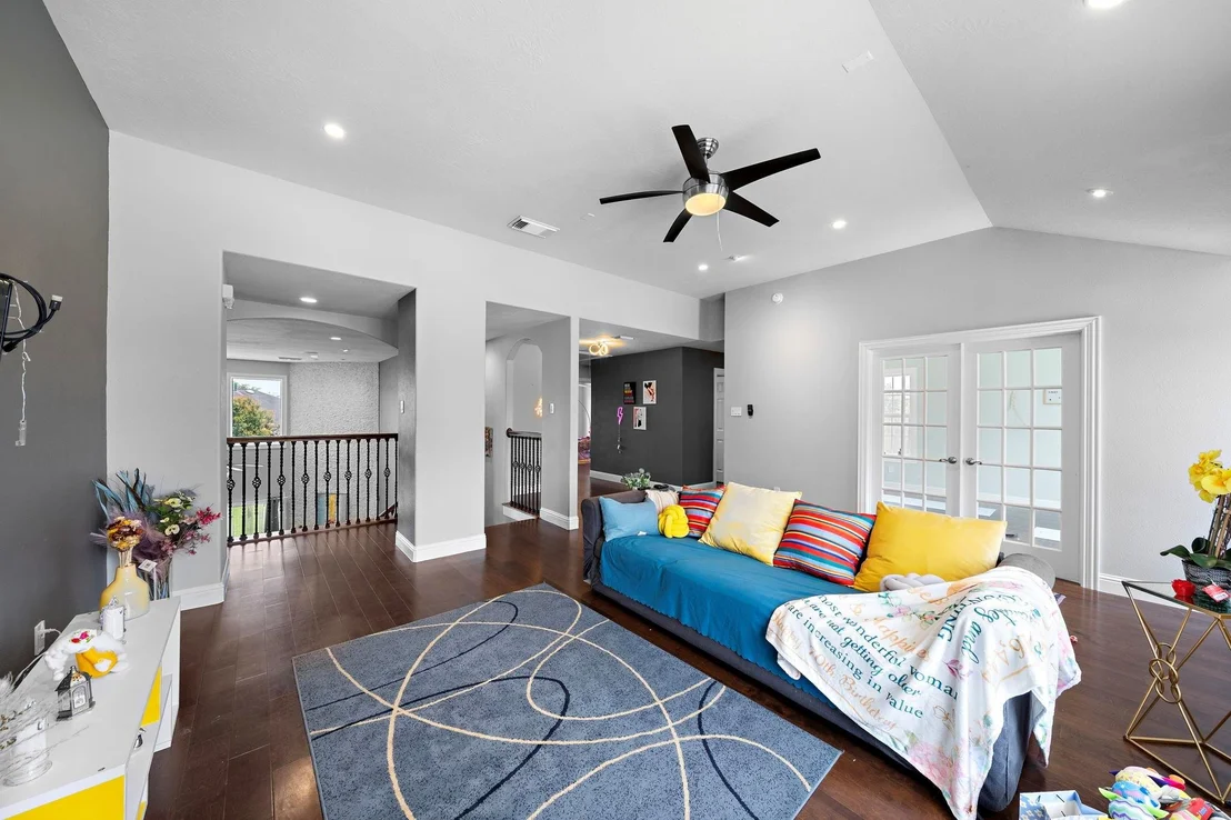 Photo of 815 Arlington Lane
