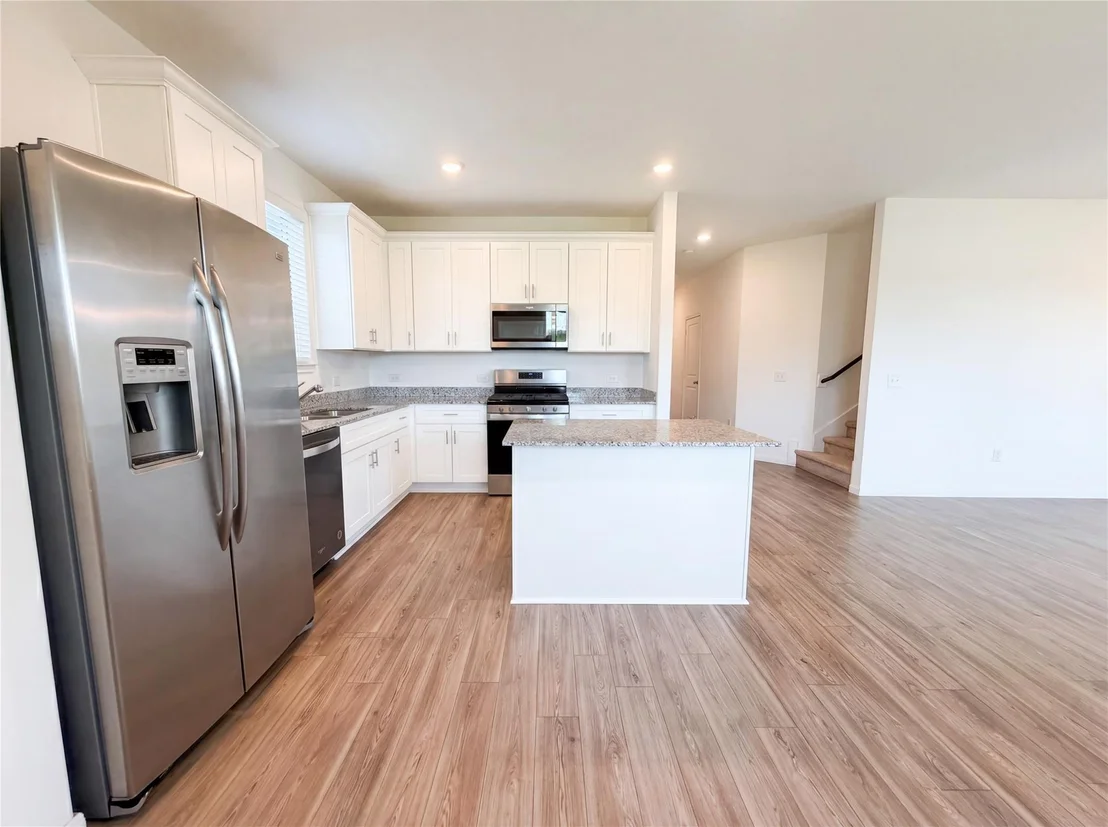 Photo of 25635 Balsamroot Drive