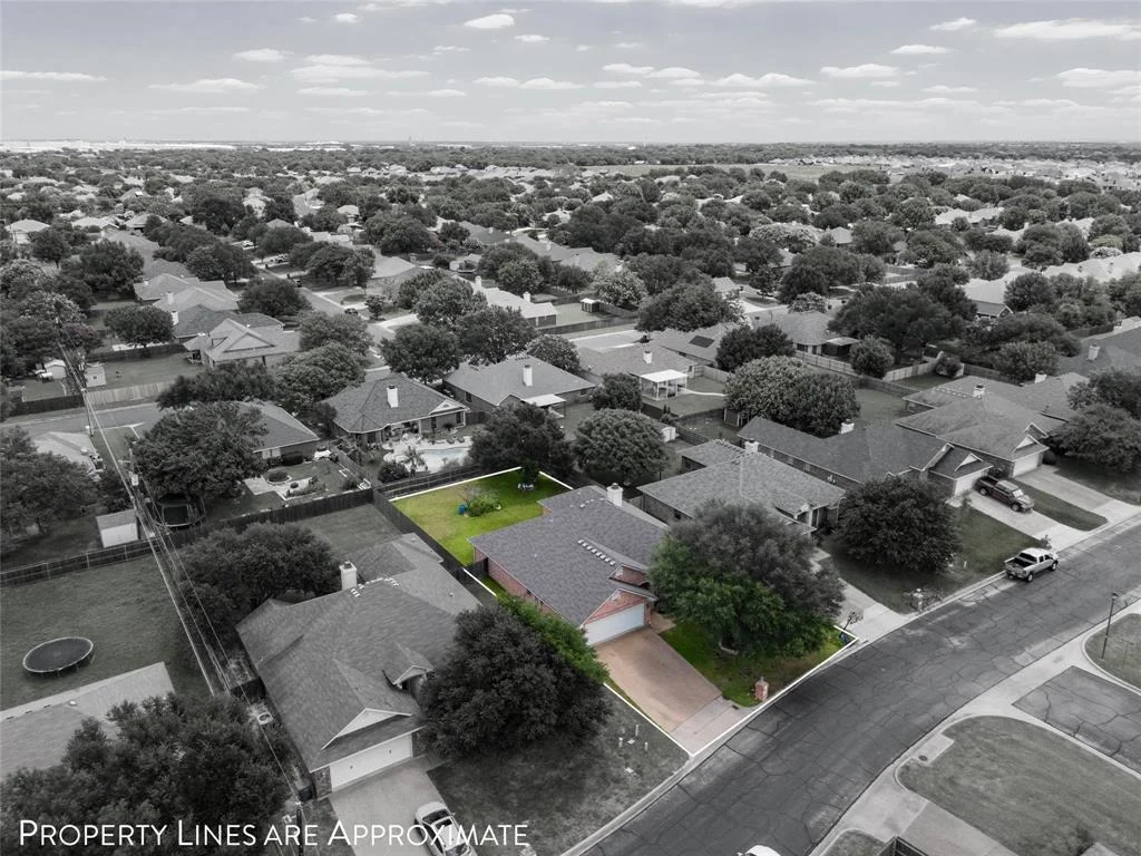 Photo of 2716 Cherokee Lane