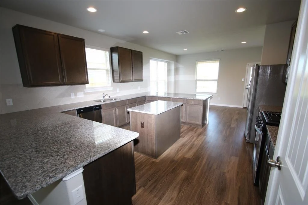 Photo of 16902 Devon Dogwood Trail