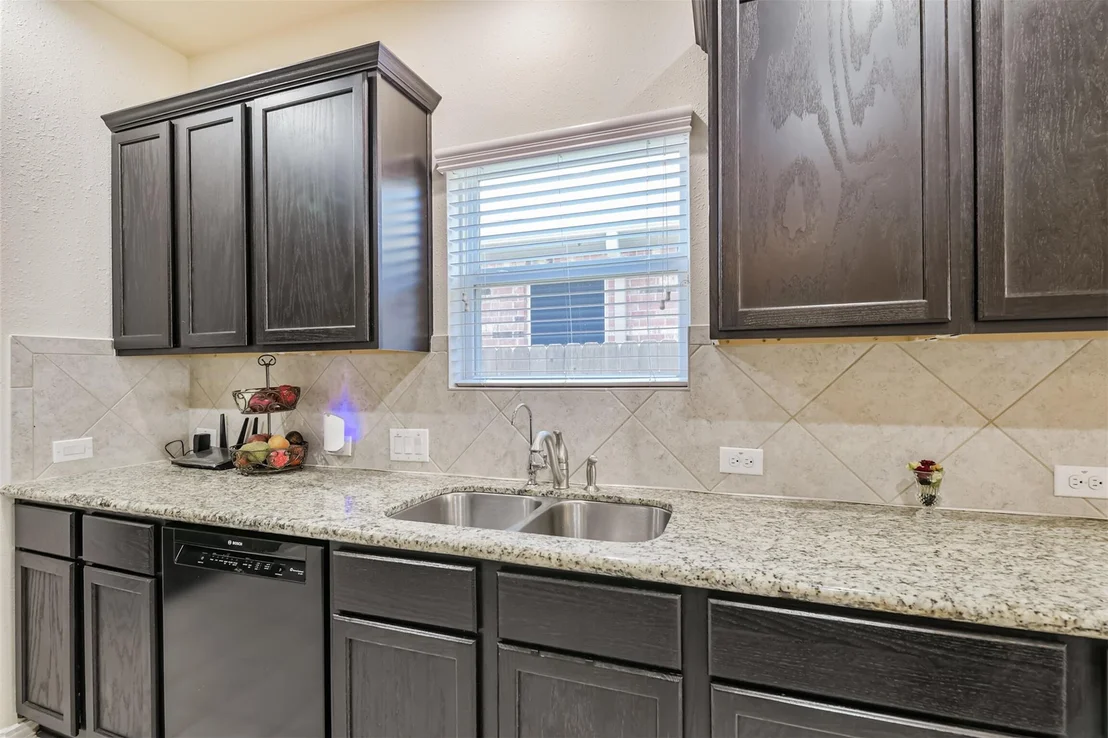 Photo of 7527 Windsor Valley Lane