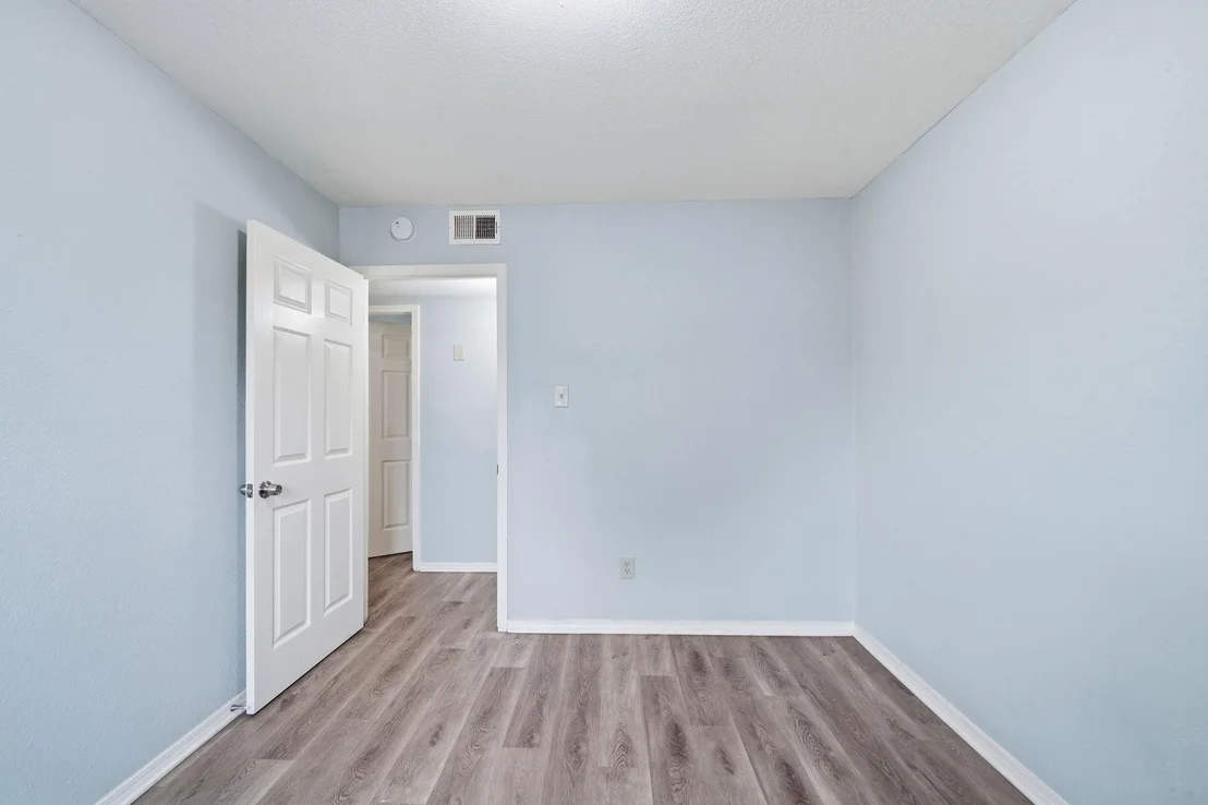 Photo of 9715 Courben Lane