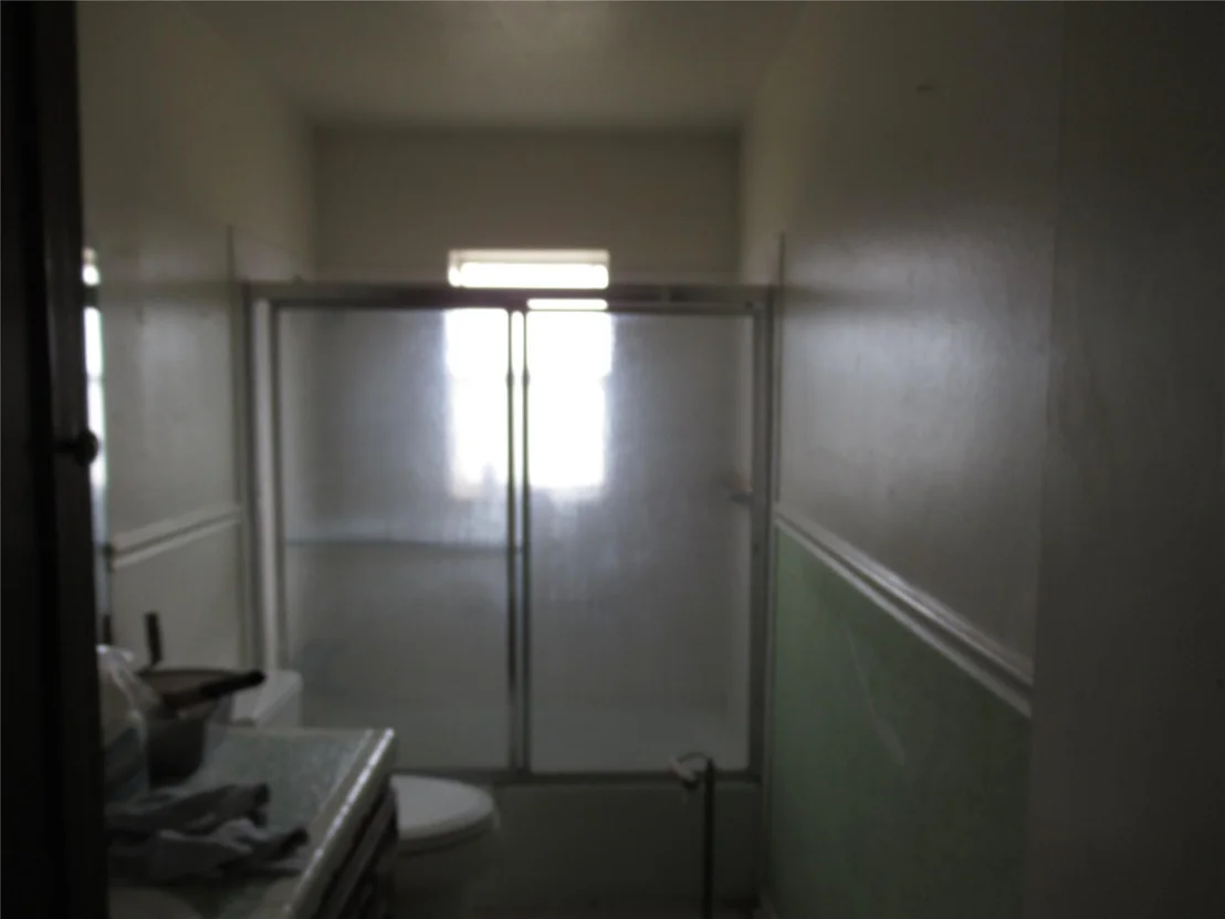 Photo of 1122 Desirable Lane