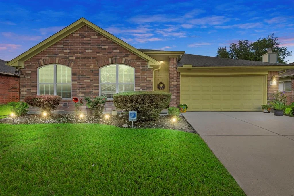 Photo of 1126 Heathfield Drive
