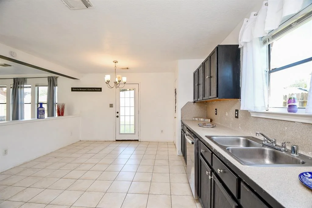 Photo of 17002 Coventry Park Drive