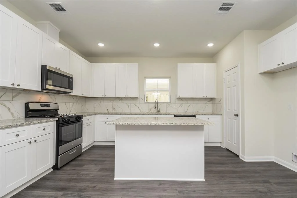 Photo of 2822 Pine Estate Lane