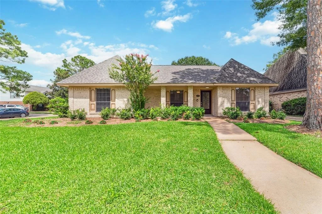 Photo of 8703 Chelsworth Drive