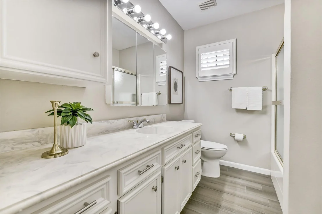 Photo of 7522 Deep Forest Drive