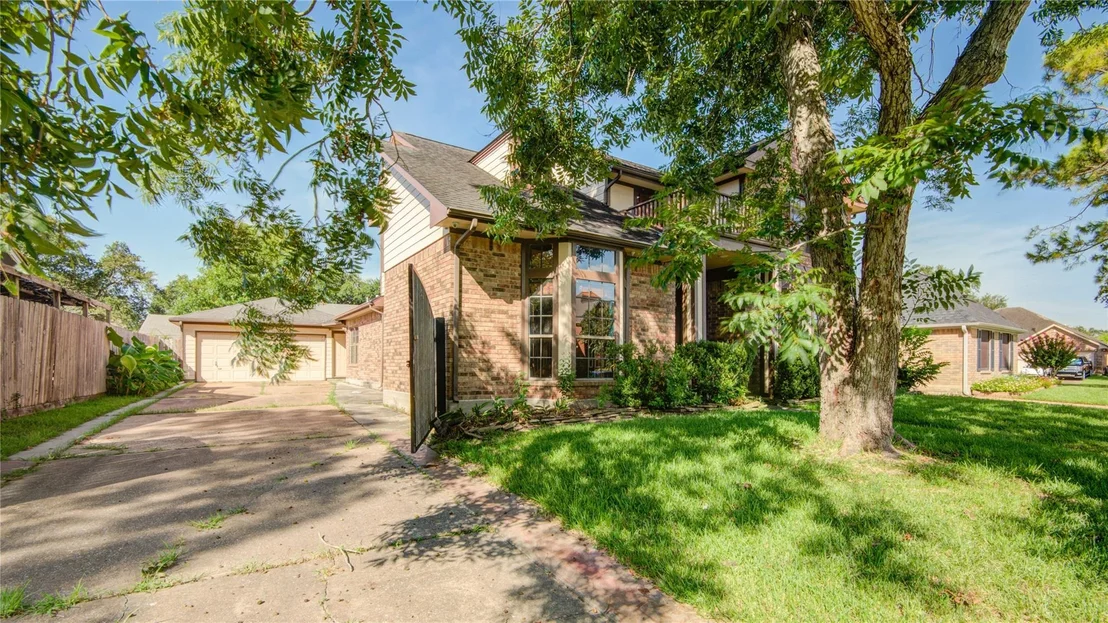 Photo of 919 Heathgate Drive