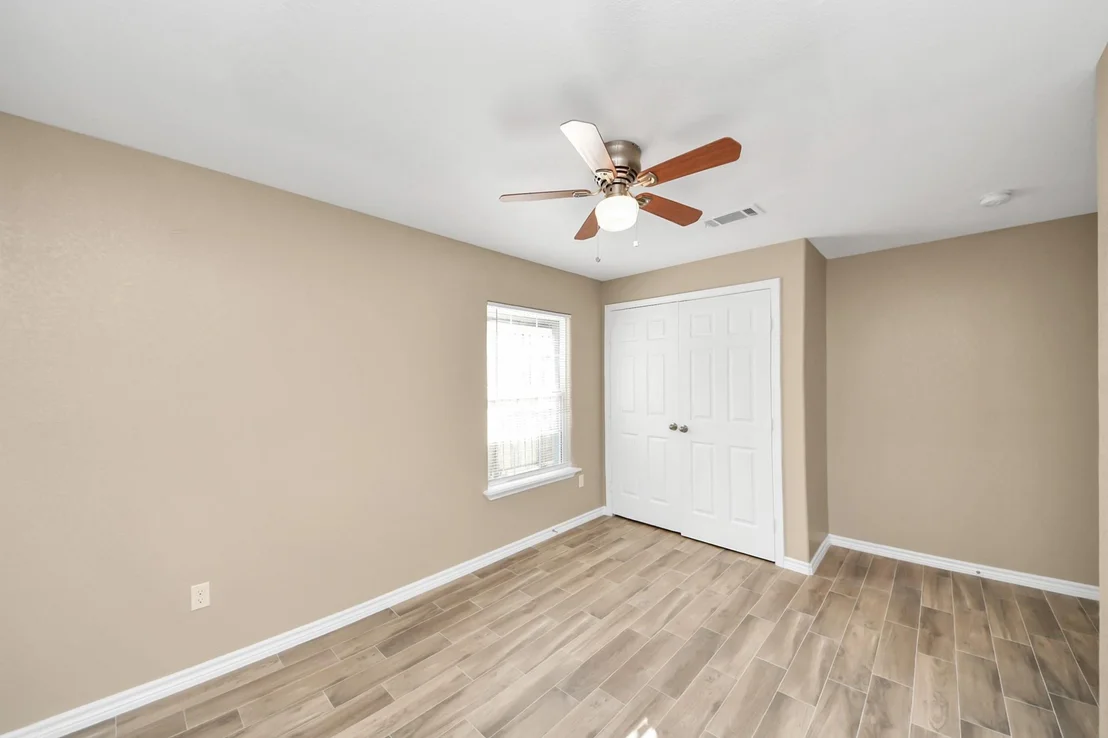 Photo of 5959 Belmark Street