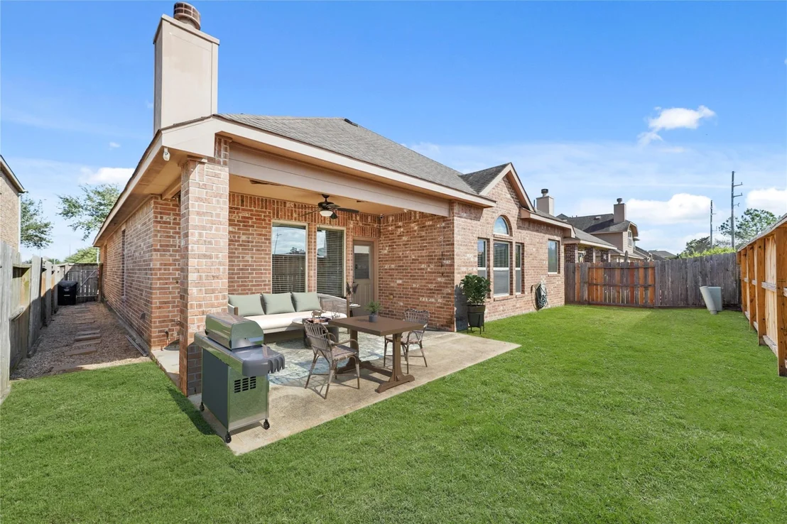 Photo of 24443 Peroni Drive