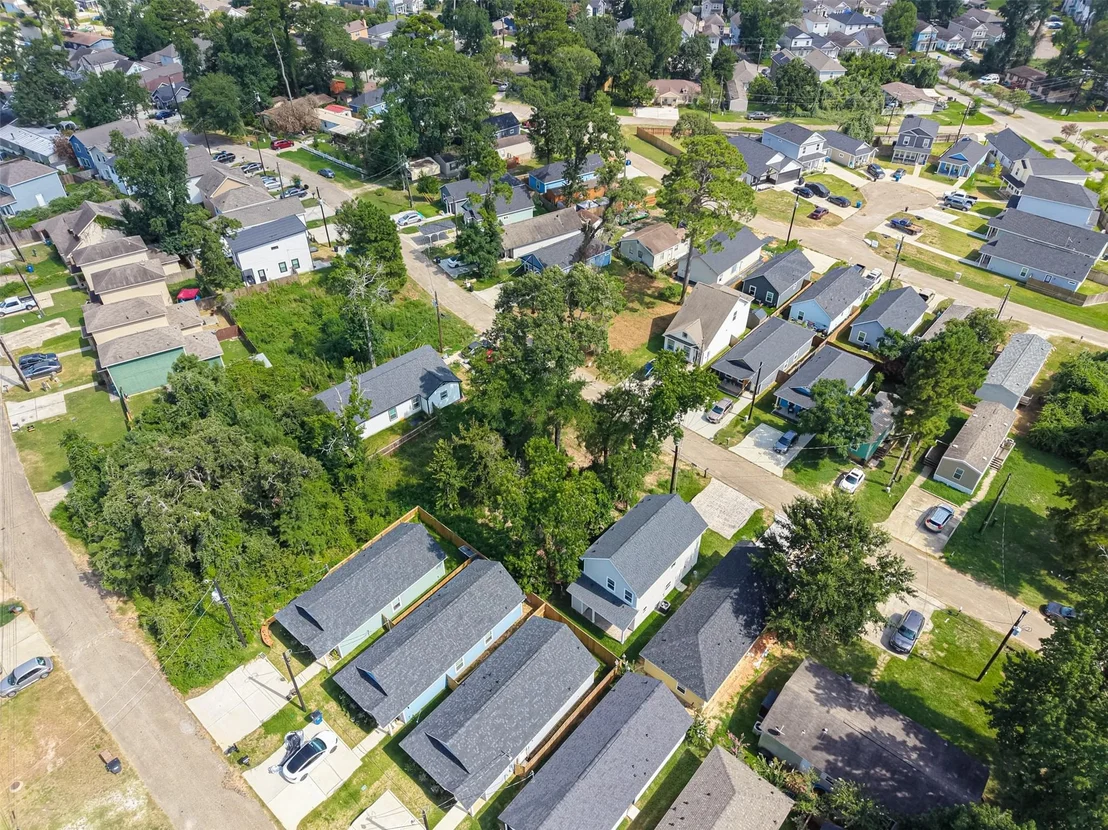 Photo of 16708 E Ivanhoe