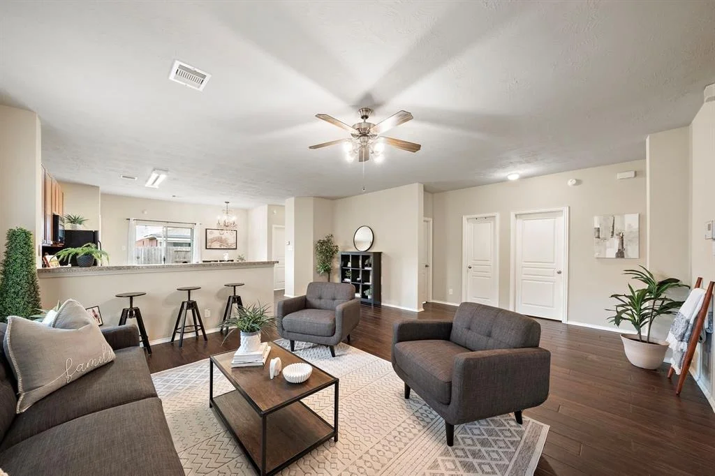Photo of 6707 Enchanted Crest Drive