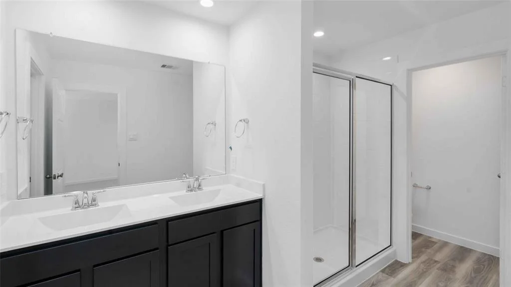 Photo of 2905 Crown Gate Drive