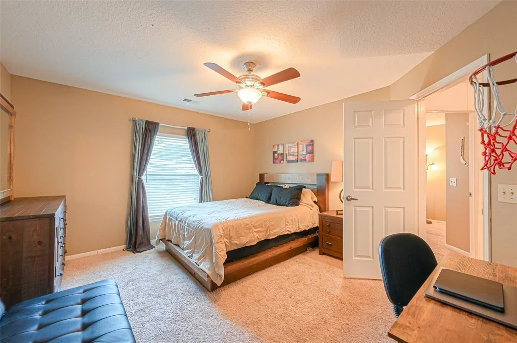 Photo of 14507 Huntmont Drive