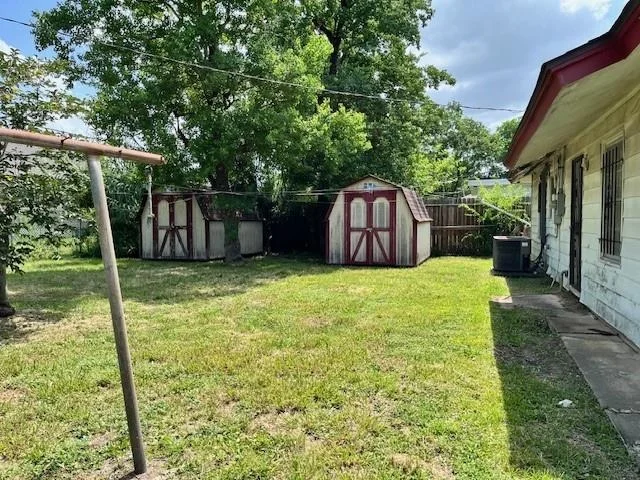 Photo of 5859 Belmark Street