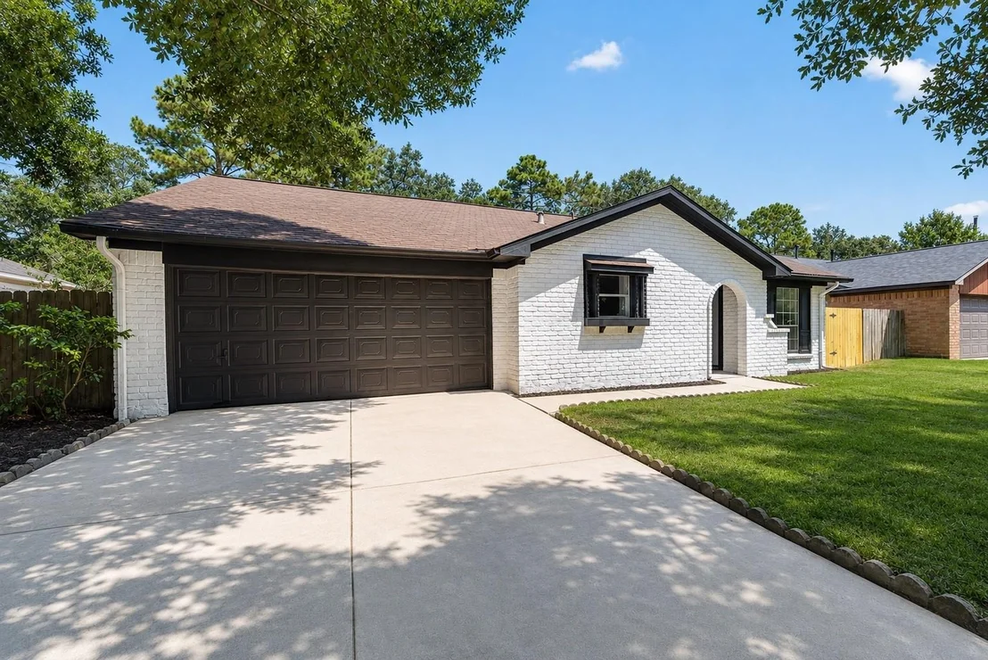 Photo of 13814 Bella Drive