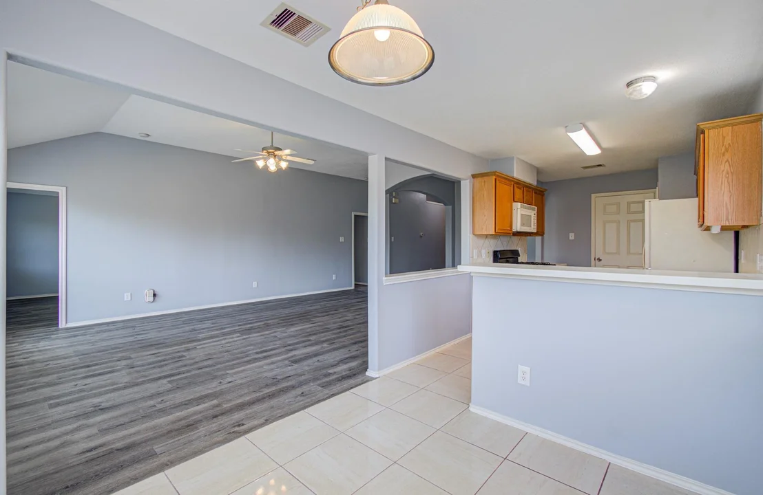 Photo of 13915 Fort Nelson Drive