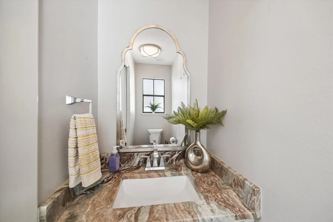 Photo of 2702 Royal Circle Drive