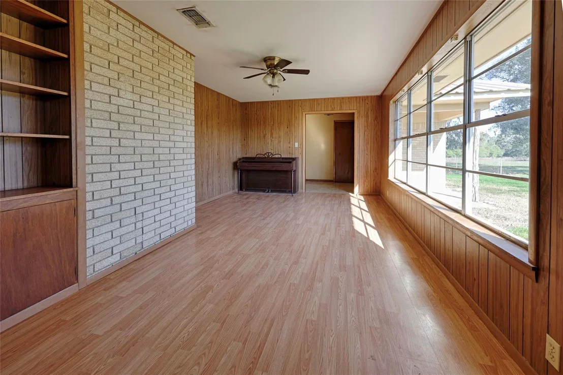 Photo of 1168 County Road 450