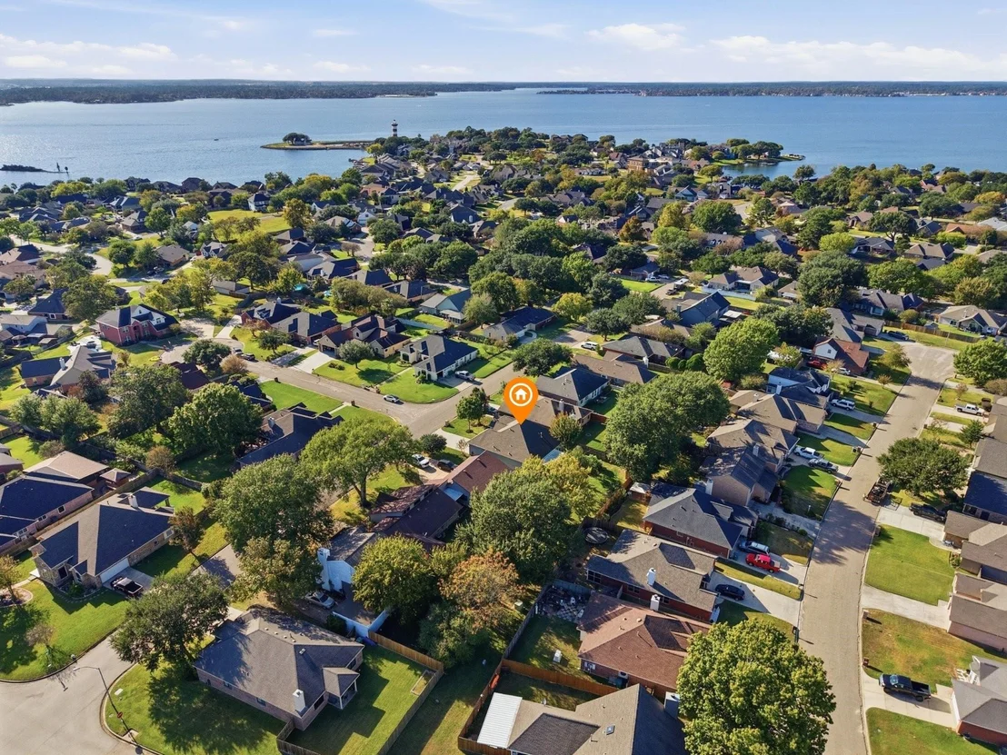 Photo of 5218 Park View Drive