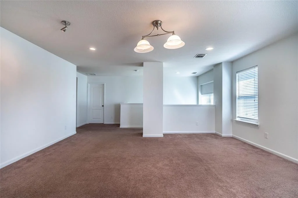 Photo of 21423 Flower Valley Circle